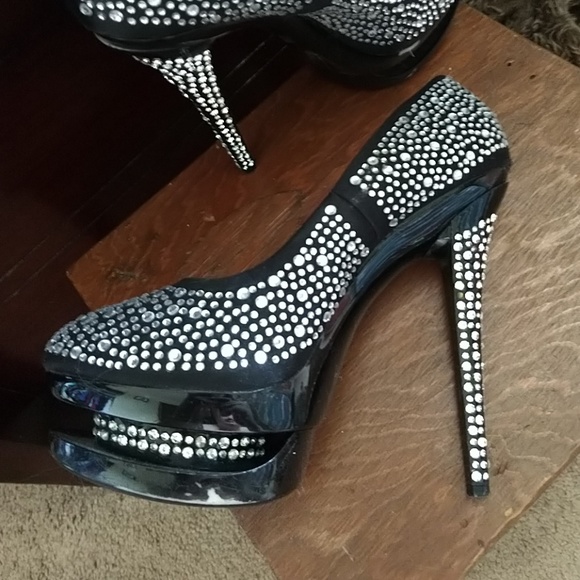 Shi by Journeys Platform High Heels FINAL WEEK - Picture 3 of 8